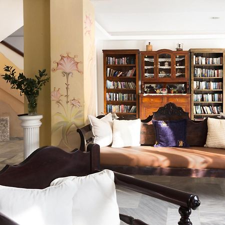 Gardenia Hotel Перисса Экстерьер фото
